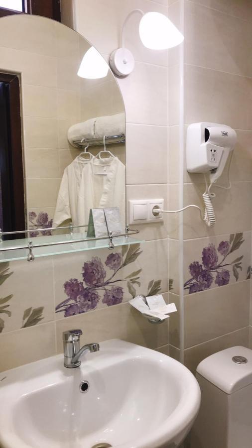 Hotel In Sukhum Suchumi Zewnętrze zdjęcie